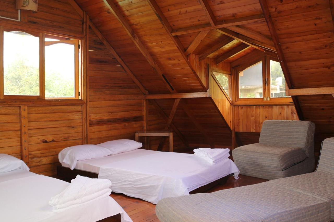 Finca Chalet La Tawa Sevilla  Ngoại thất bức ảnh